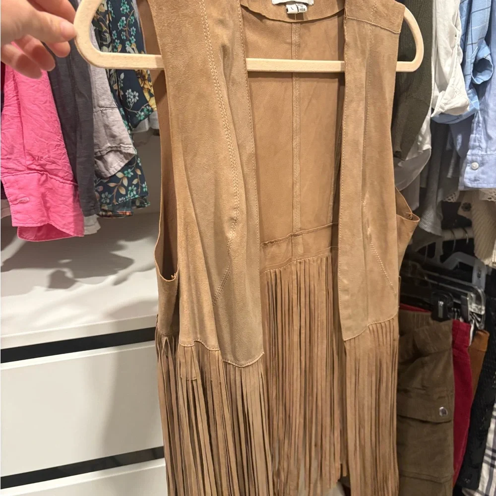 Lamarque Suede Vest with Fringe Detail - Picture 3 of 5